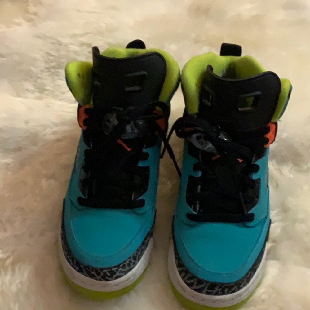 Jordan Spizike BG